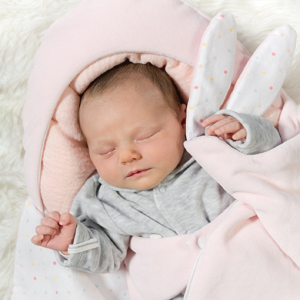 Gigoteuse ou Cocon : quelle est la meilleure solution pour le sommeil de votre bébé ?